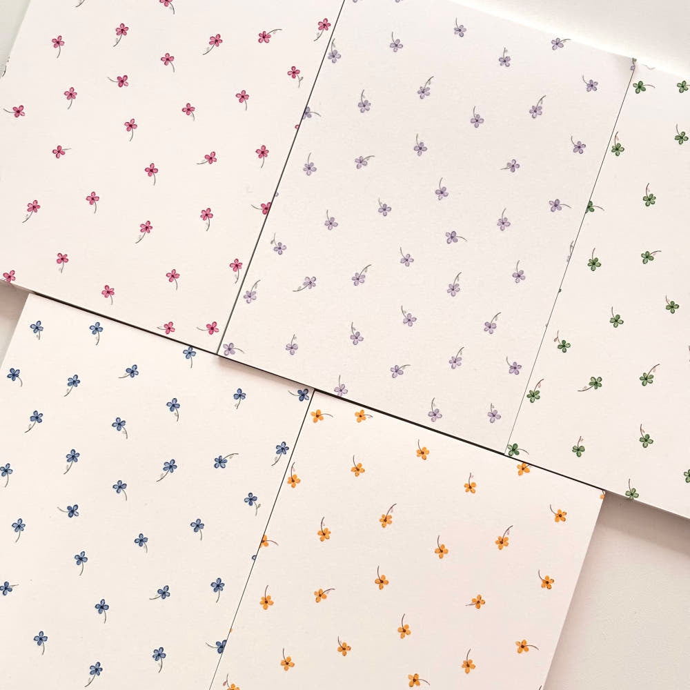 [GGAGGONG] Tiny Floral Memo Pad